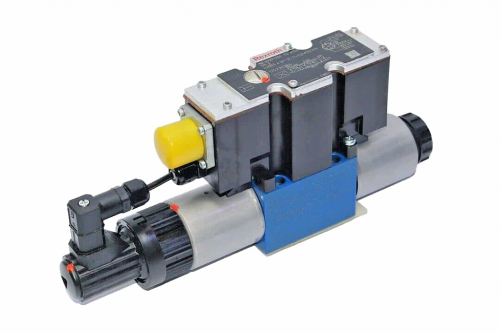 R900913359 Гидрораспределитель REXROTH 4WREE6W1-32-24/G24K31/A1V